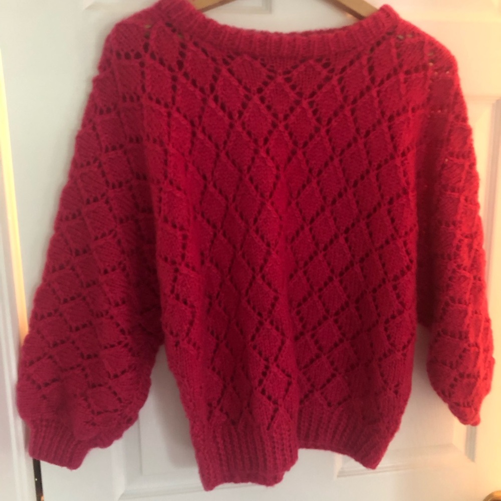 Vintage 1980s hand knitted vibrant, fuchsia boatneck, diamond shaped sweater